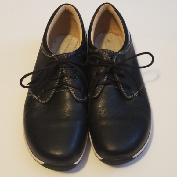 mens casual dress shoes size 14